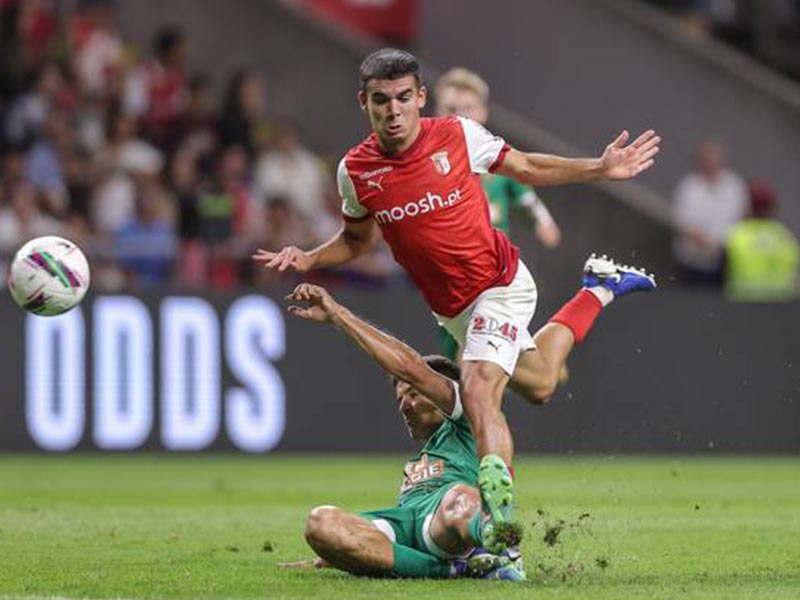 Soi kèo Rapid Vienna vs Braga lúc 2h00 ngày 30/8/2024