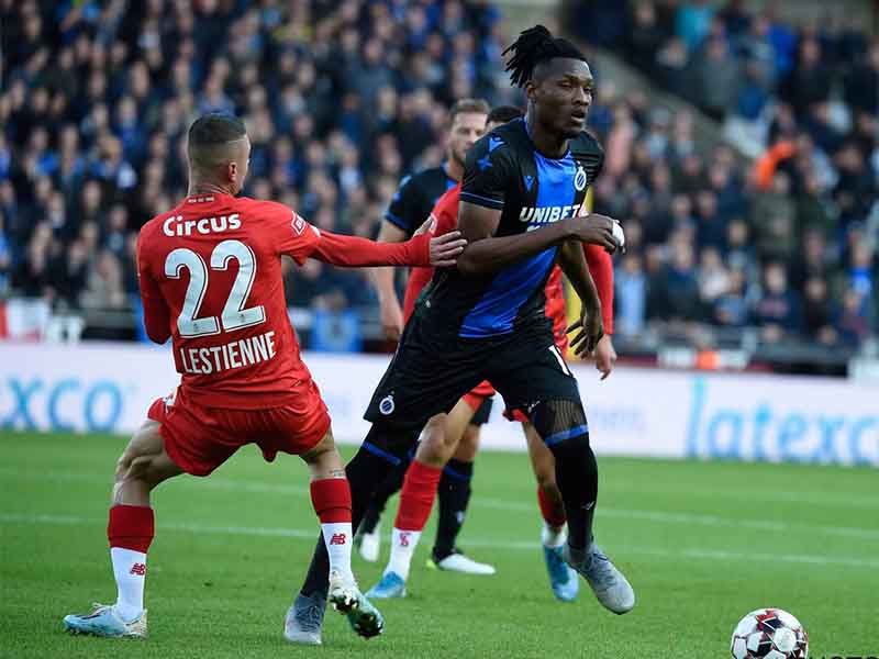 Soi kèo Standard Liege vs Club Brugge lúc 23h30 ngày 4/8/2024