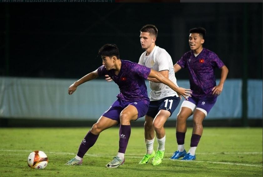 U20 Việt Nam vừa có 2 trận giao hữu với U20 Nga