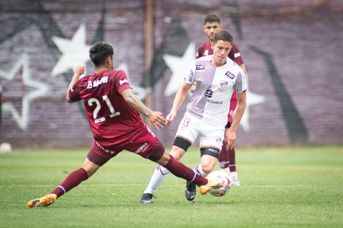 Soi kèo Lanus vs Platense ngày 12/11